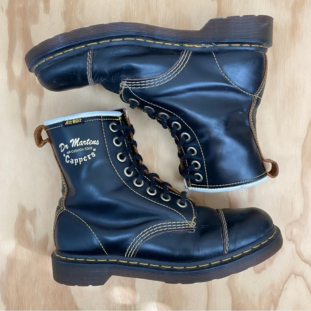 Dr. Martens 8-Eye Capper Vintage Smooth Leather Boots - Picture 2 of 11